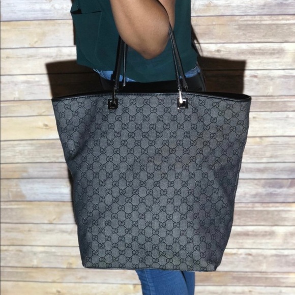 Gucci Handbags - Gucci GG Bucket Tote, Black